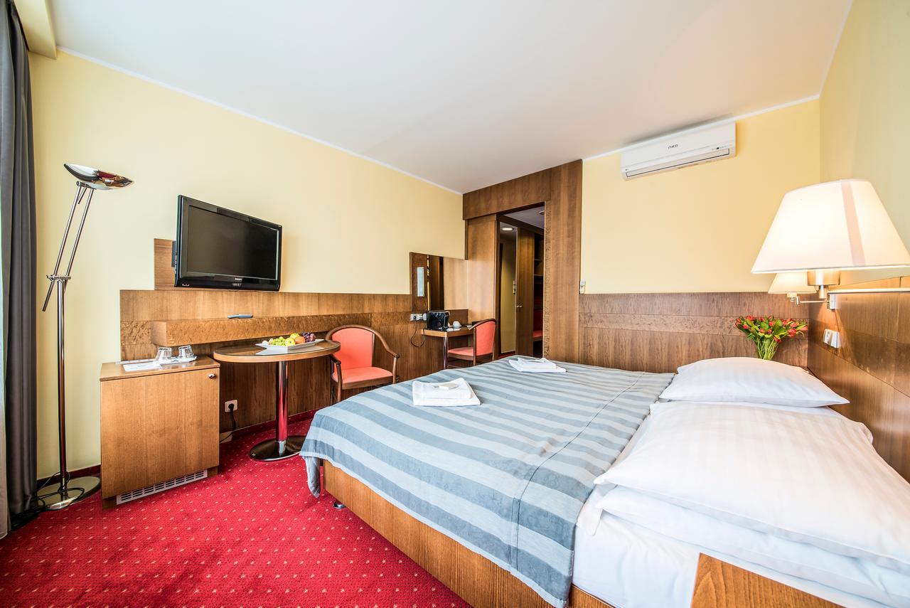 Hotel Jana Přerov Exterior foto